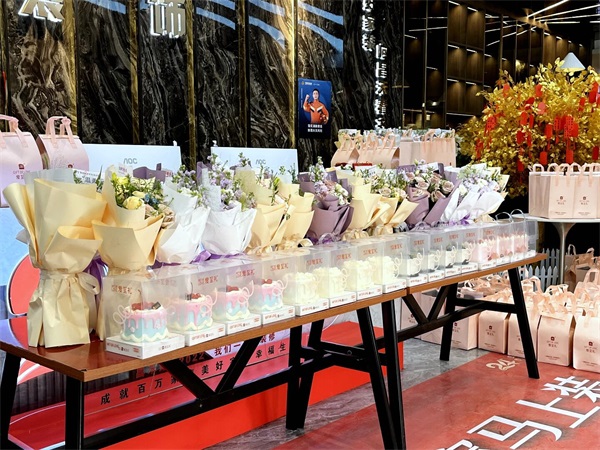 昌禾裝飾·女神節(jié)特輯｜以花為禮，以甜為伴，致敬每一位發(fā)光的你